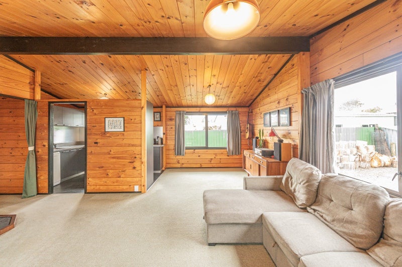 74A Wakefield Street, Whanganui East, Whanganui - Carousel 2