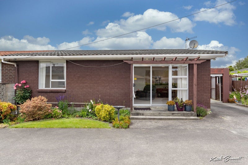 2/22 Liverpool Street, Trentham, Upper Hutt - Carousel 12