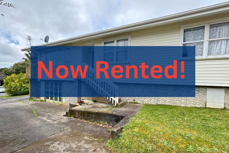 10 Coletta Lane, Te Atatu South, Auckland - Carousel 1