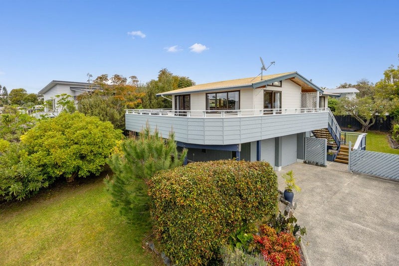 29 Kauri Crescent, Snells Beach, Snells Beach - Carousel 2