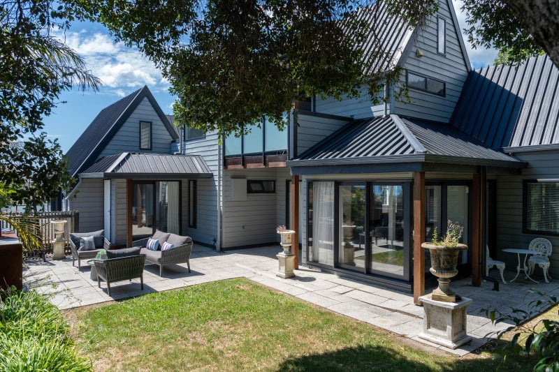 111 Arapiki Road, Stoke, Nelson - Carousel 1