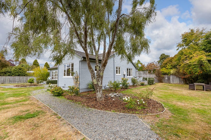 67 Kent Street, Carterton - Carousel 31
