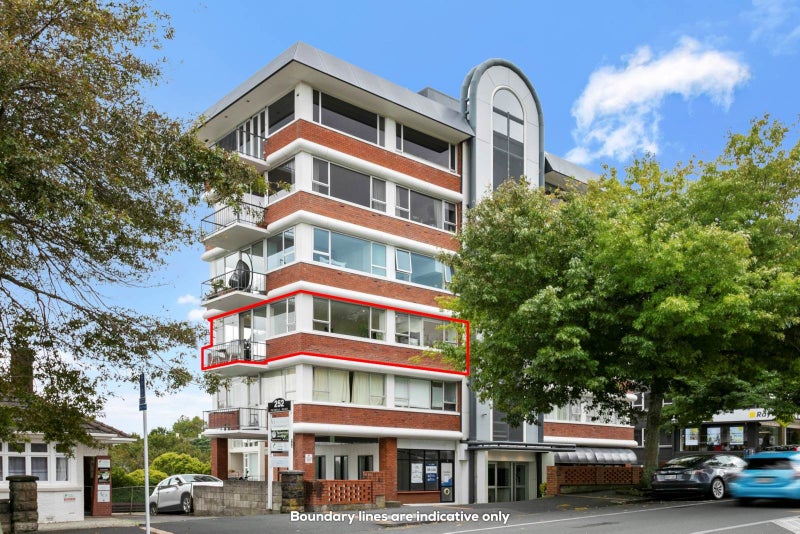 21/258 Parnell Road, Parnell, Auckland - Carousel 1