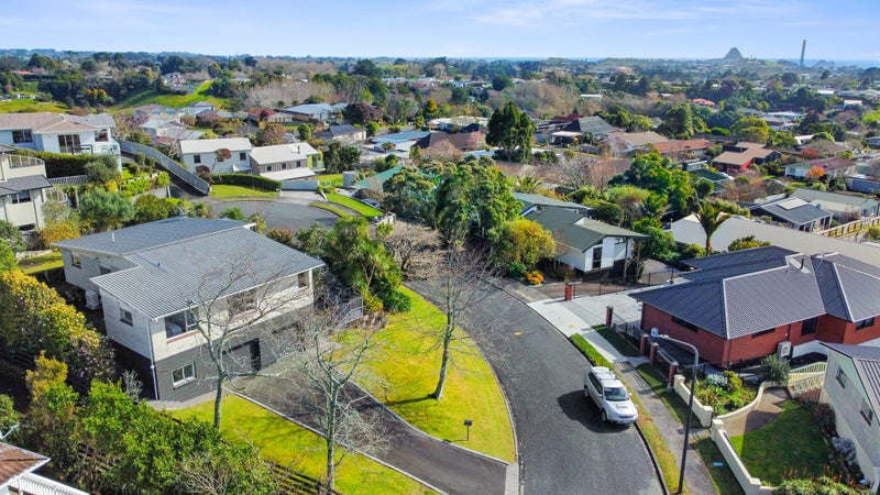 9 Cabot Place, Frankleigh Park, New Plymouth - Carousel 22