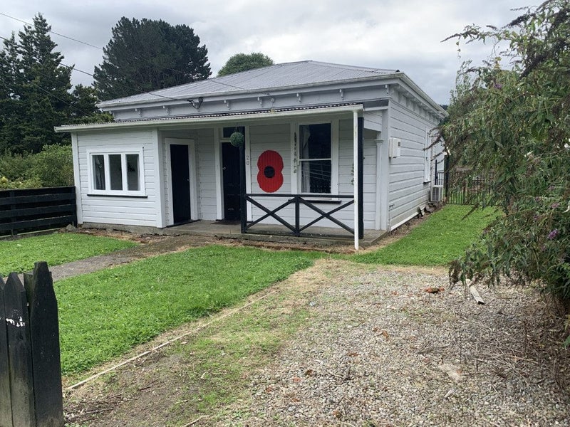 20 Bridge Street, Eketahuna - Carousel 1