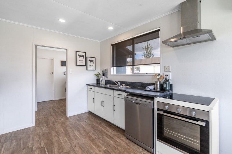 62 Salford Street, Gore, Gore - Carousel 2