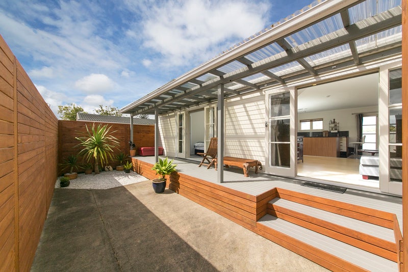 2/0 Melrose Road, Mount Roskill, Auckland - Carousel 1
