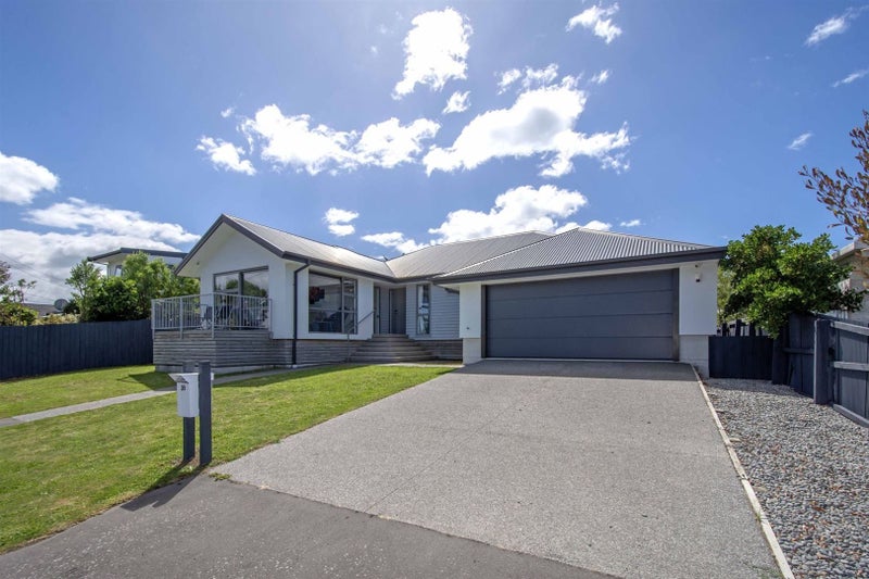 39 Hardy Street, New Brighton, Christchurch - Carousel 1