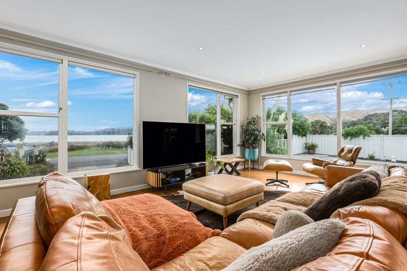 7 Motukaraka Point, Pauatahanui, Porirua, Wellington - Carousel 2
