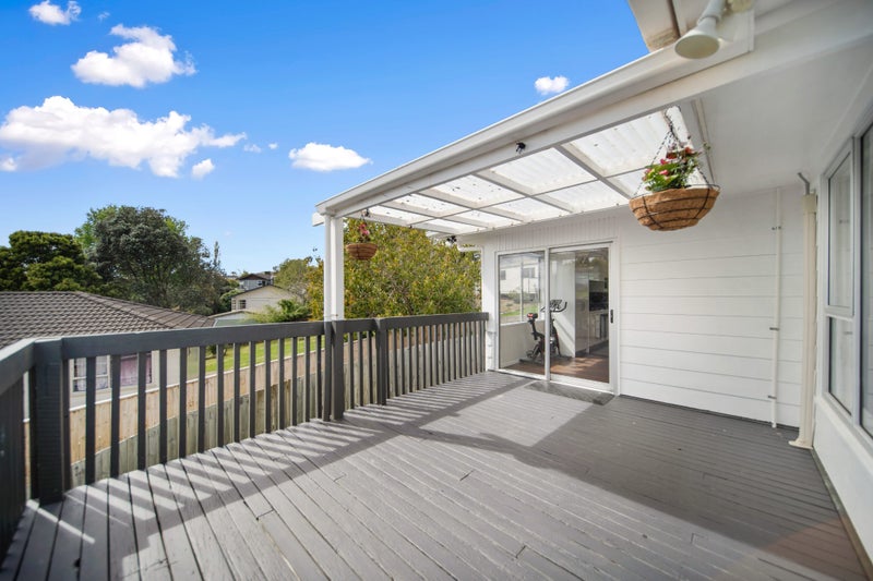 6C Zingaro Place, Massey, Auckland - Carousel 2