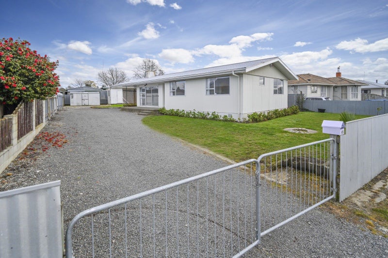 49 Caernarvon Drive, Flaxmere, Hastings - Carousel 2