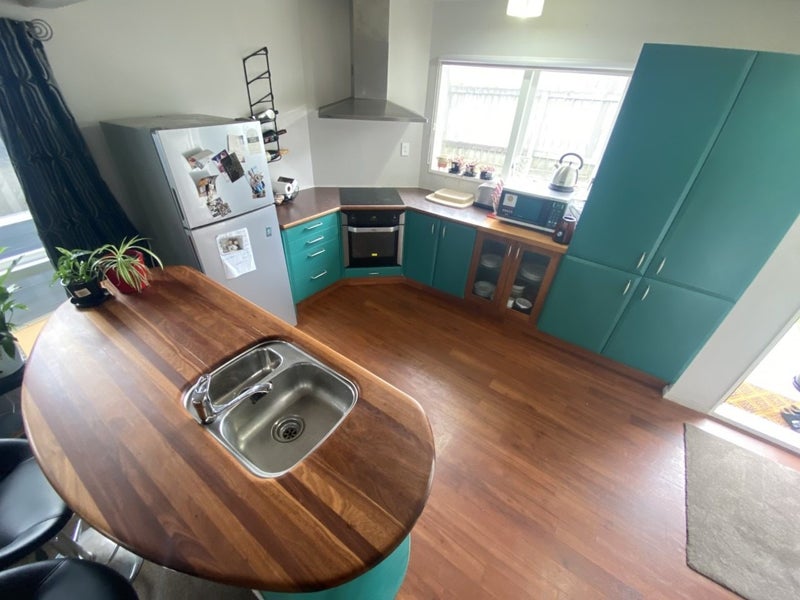 1 Garboard Lane, Whitby, Porirua - Carousel 2