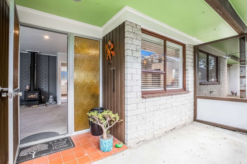 33A The Circle, Manly, Whangaparaoa - Carousel 2