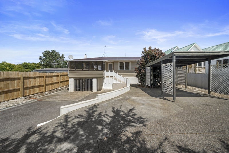 22 McInnes Road, Weymouth, Auckland - Carousel 2