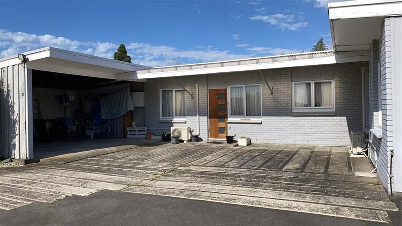 44 Botanical Road, Tauranga South, Tauranga - Carousel 1