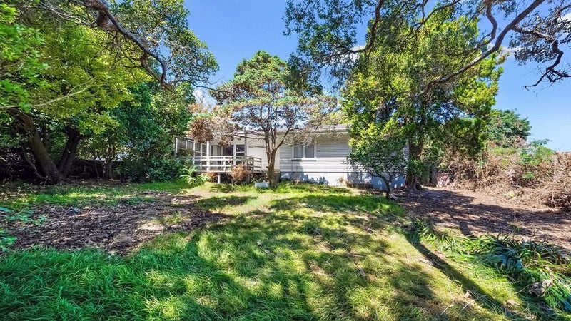 44 Cape Road, Mangere, Auckland - Carousel 1