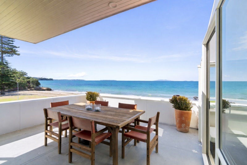 58 Rothesay Bay Road, Rothesay Bay, North Shore City, Auckland - Carousel 1