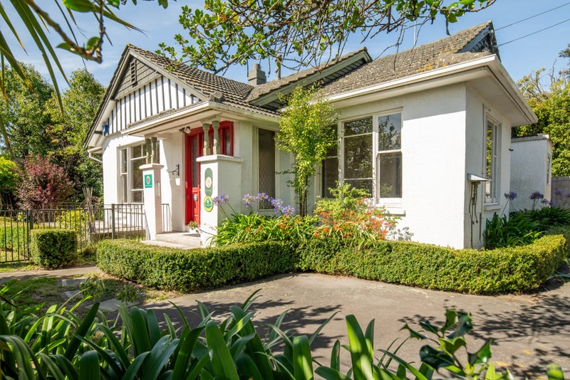 2 Horseshoe Lake Road, Shirley, Christchurch - Carousel 1