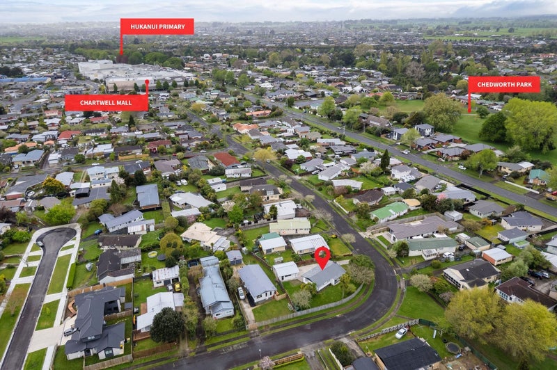 1 Claremont Avenue, Chartwell, Hamilton - Carousel 23