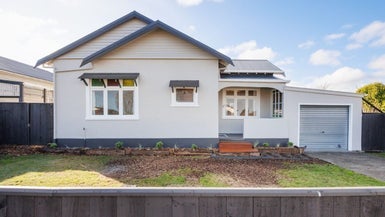 47 Fitzroy Street, Terrace End, Palmerston North - Carousel 1