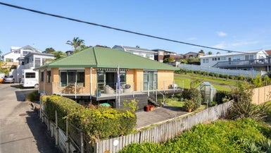 37 Brightside Road, Stanmore Bay, Whangaparaoa - Carousel 1