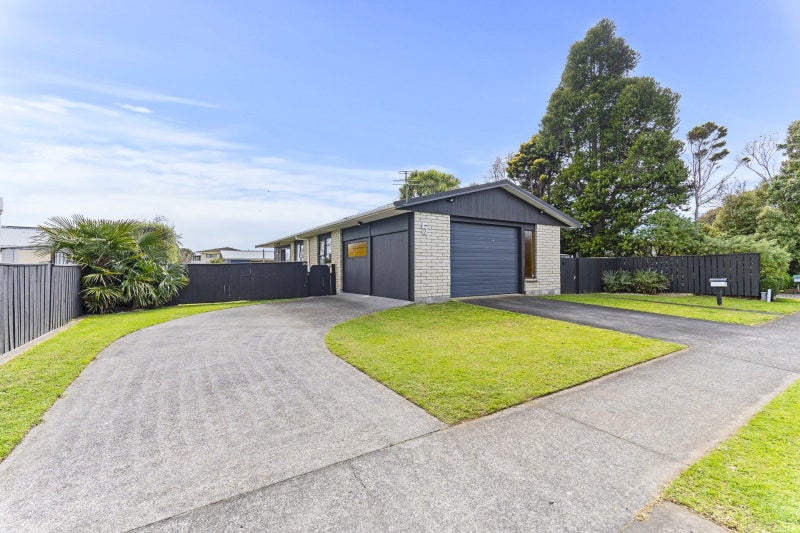 5 Dillon Drive, Bell Block, New Plymouth - Carousel 1
