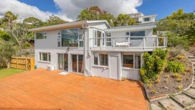 90 Matipo Road, Mairangi Bay, Auckland - Carousel 1