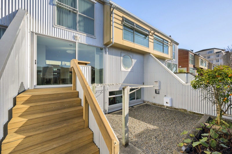5C/10 Park Avenue, Epuni, Lower Hutt - Carousel 2