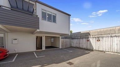 2/10 Enterprise Drive, Papamoa Beach, Papamoa - Carousel 1
