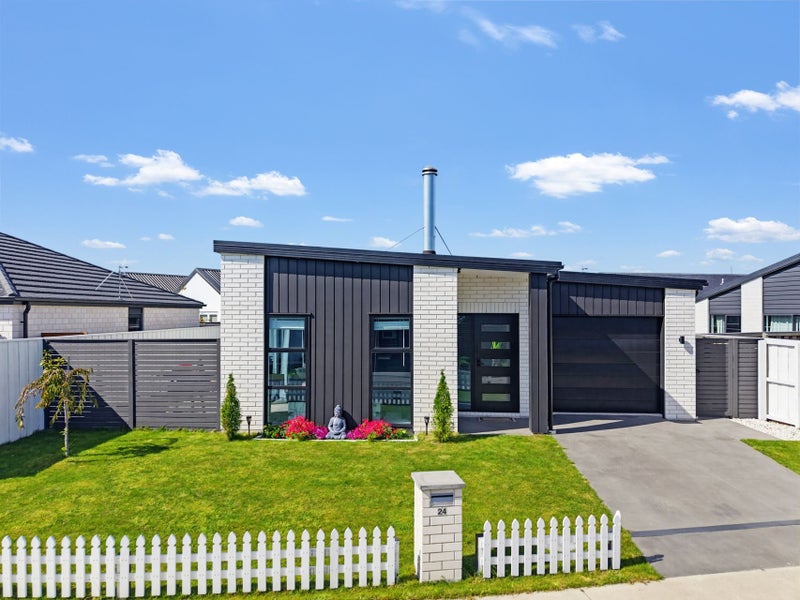 24 Greengrass Crescent, Kaiapoi, Kaiapoi - Carousel 1