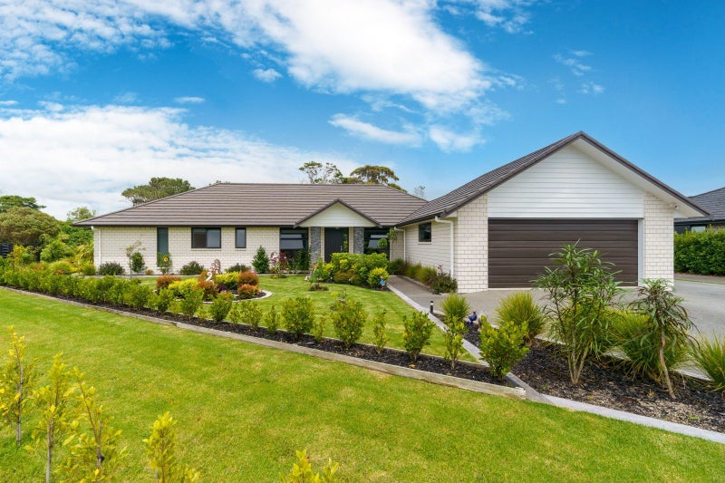 18 Park Rise, Mangawhai Heads, Mangawhai - Carousel 1