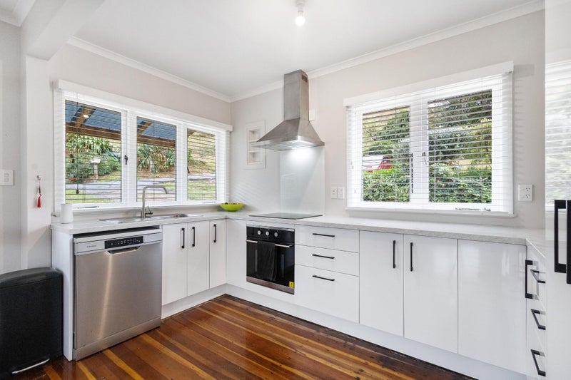 17 Bexhill Terrace, Tirau - Carousel 1