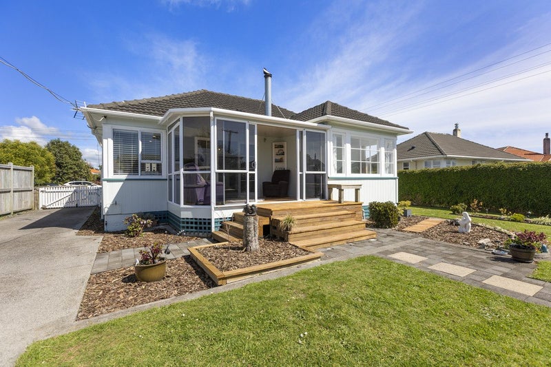 8 Raleigh Street, Vogeltown, New Plymouth - Carousel 36