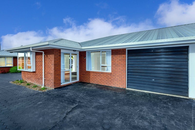 3/97 Mandeville Street, Riccarton, Christchurch - Carousel 1