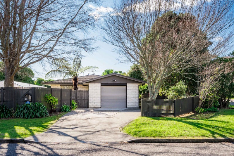 15 Kohekohe Road, Waikanae - Carousel 2
