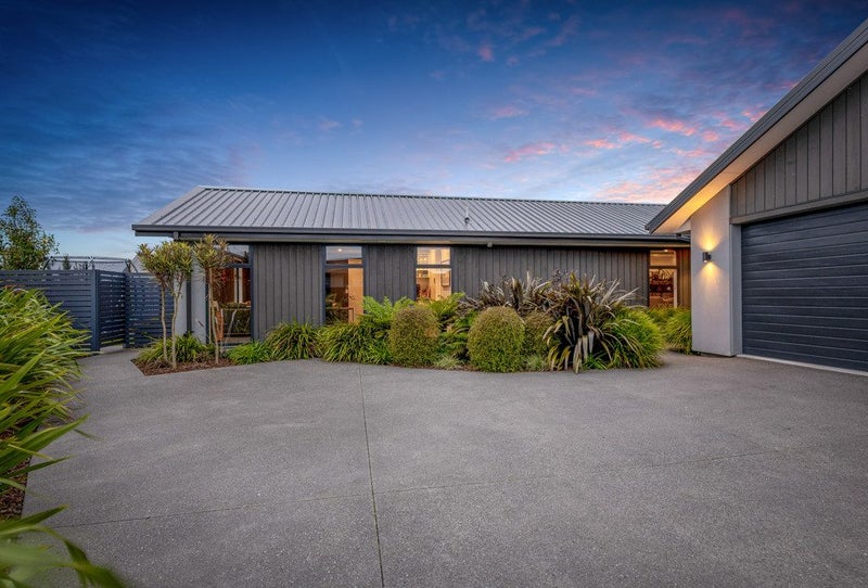 5 Maurice James Way, Prebbleton, Prebbleton - Carousel 2