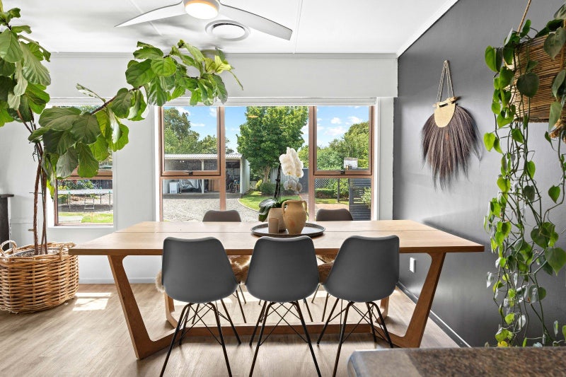 1 Mahupuku Street, Greytown - Carousel 1