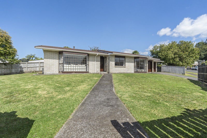 10 Ainslee Street, Highlands Park, New Plymouth - Carousel 1