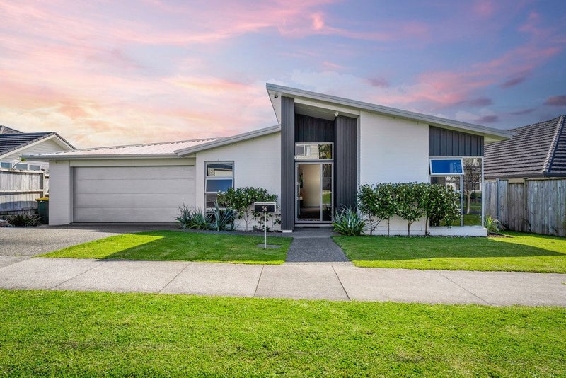 56 Madison TCE, Silverdale, Silverdale - Carousel 1
