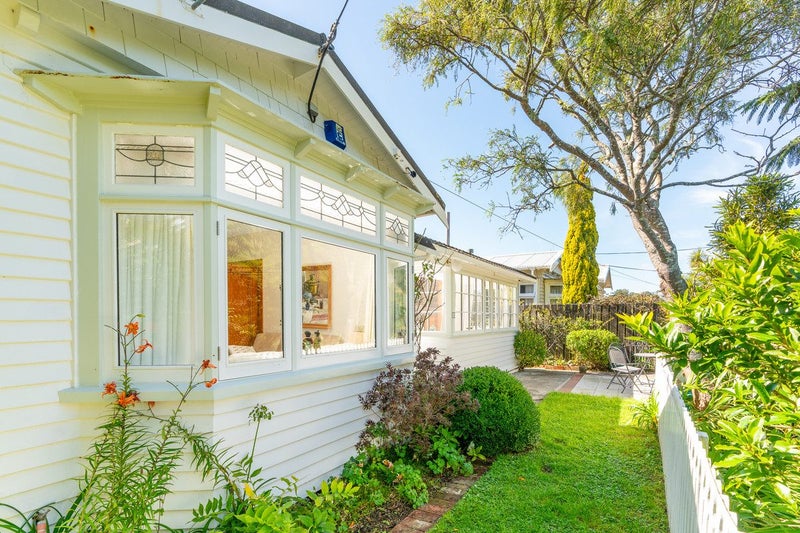 50 Nottingham Street, Karori, Wellington - Carousel 2