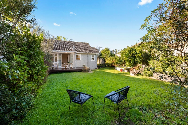 8 Tirotai Crescent, Westmere, Auckland - Carousel 2