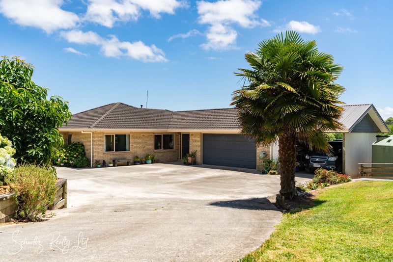 10/306 Oneriri Road, Kaiwaka - Carousel 1