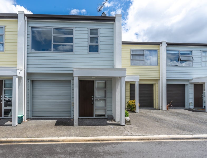 14 Portland Lane, Chartwell, Hamilton - Carousel 2