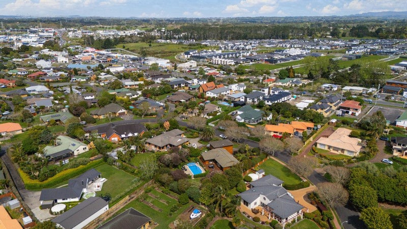 49 Sunny Crescent, Huapai, Kumeu - Carousel 31