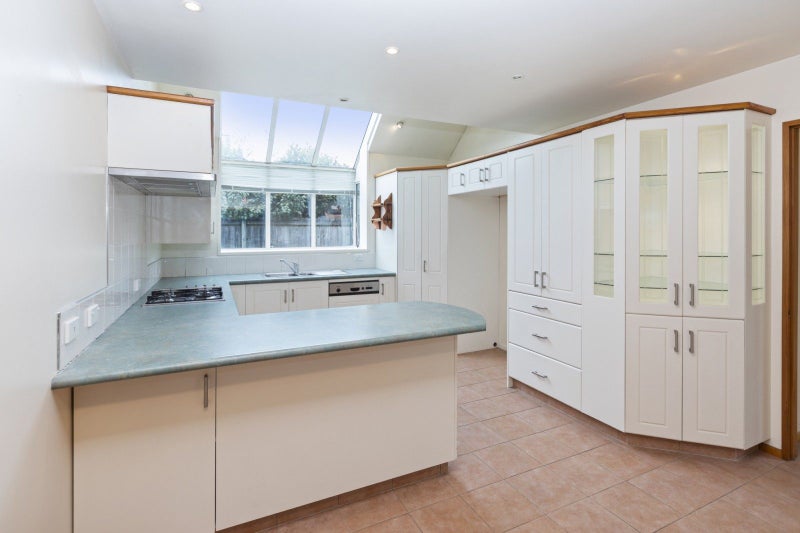 12 Courtfield Close, Parklands, Christchurch - Carousel 2