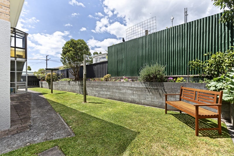 34 Ngaio Street, Strandon, New Plymouth - Carousel 20