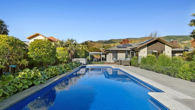 5 Angelus Avenue, Richmond, Richmond - Carousel 1