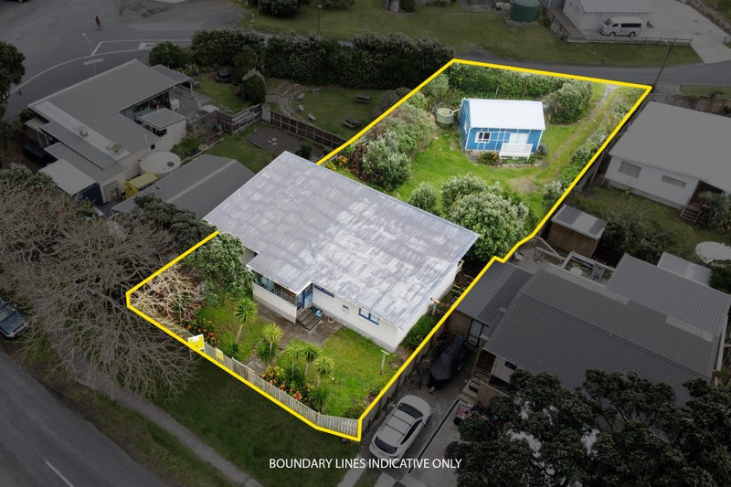 238 Maunsell Road, Port Waikato, Port Waikato - Carousel 1