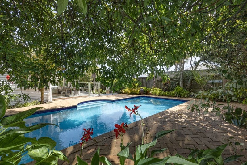 38 Queensway, Three Kings, Auckland - Carousel 2