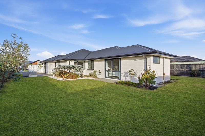5 Lancelot Close, Lincoln, Lincoln - Carousel 2